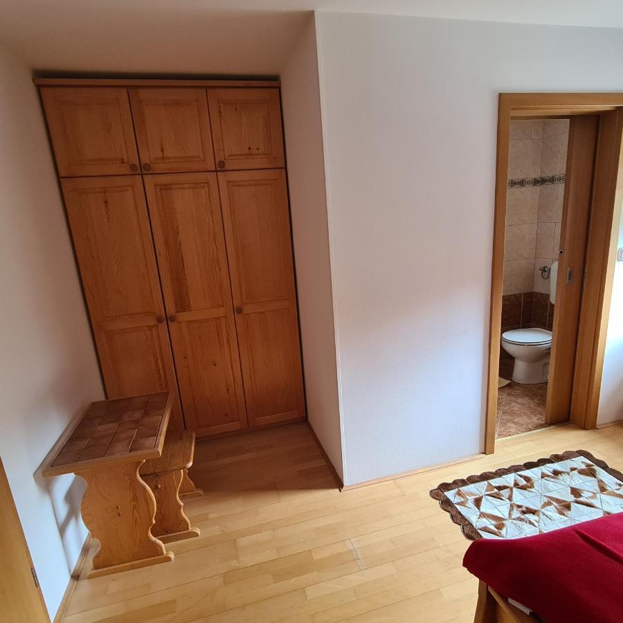 Penzion Pr' Betel Jesenice Exterior foto
