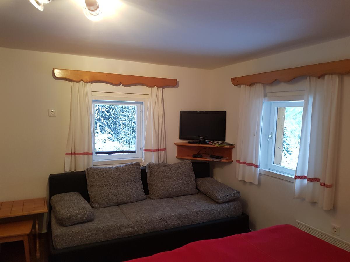 Penzion Pr' Betel Jesenice Exterior foto